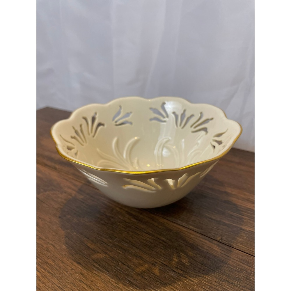 Vintage Lenox‎ Bowl with with Cut Outs and  Gold Trim 6" Round